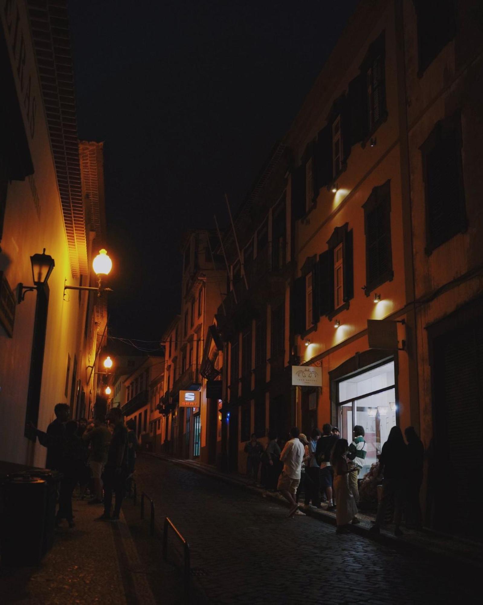 Jaca Hostel Funchal Bagian luar foto